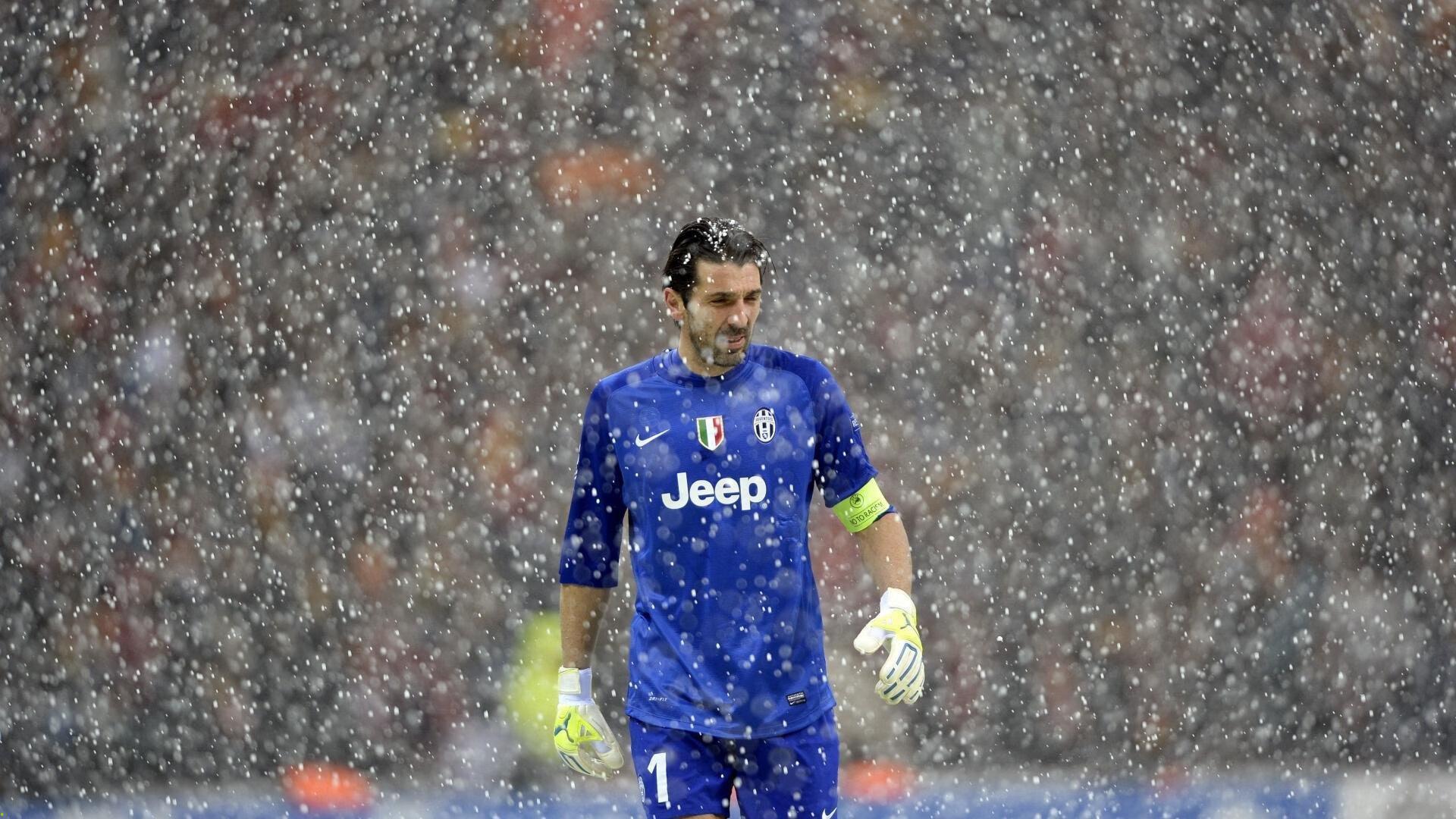 闪电博尔特再创神话!200米世界纪录被刷新,人类速度极限再突破